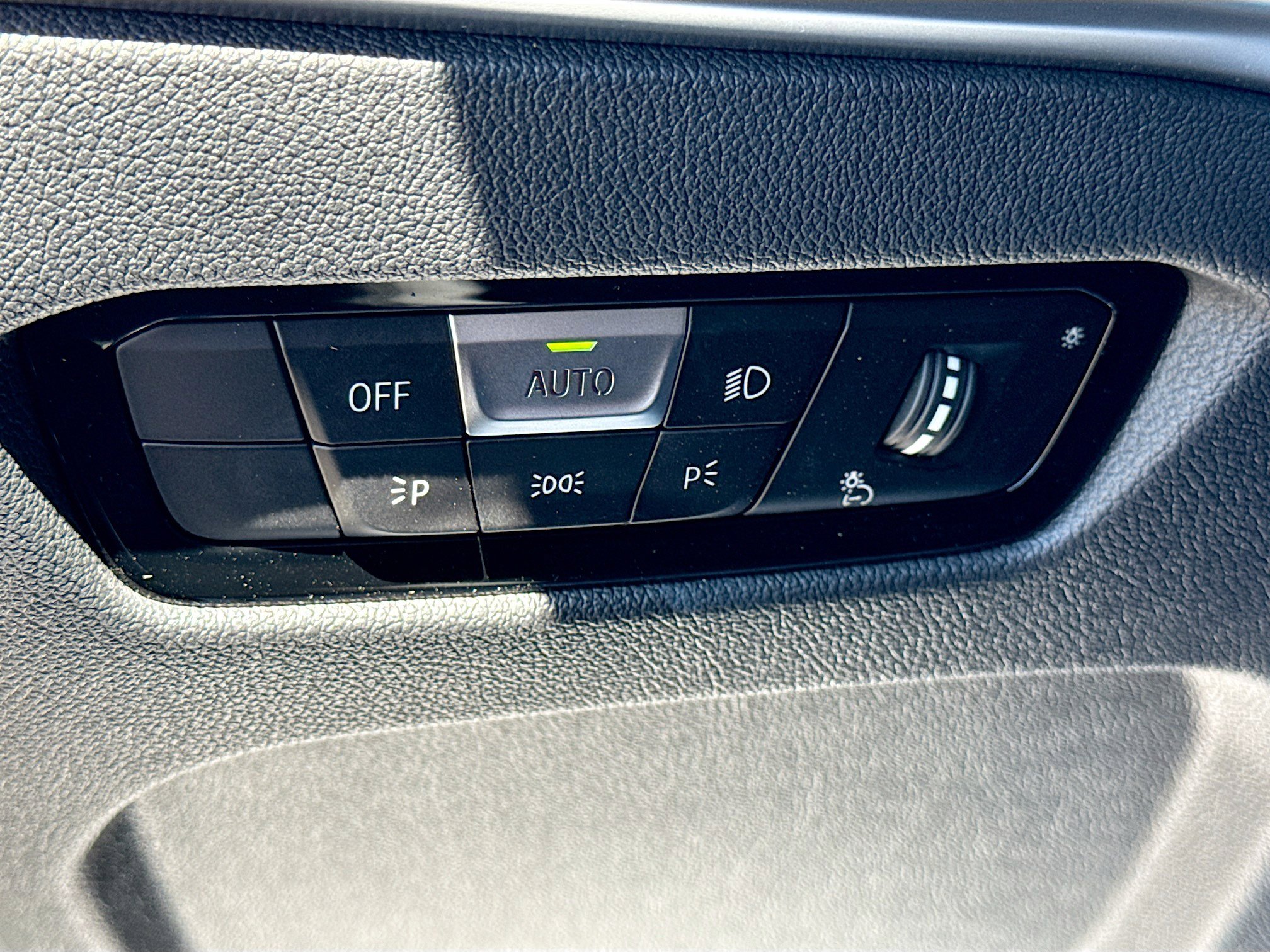 New 2026 BMW i4 eDrive40 w/ Parking Assistance Package image 36