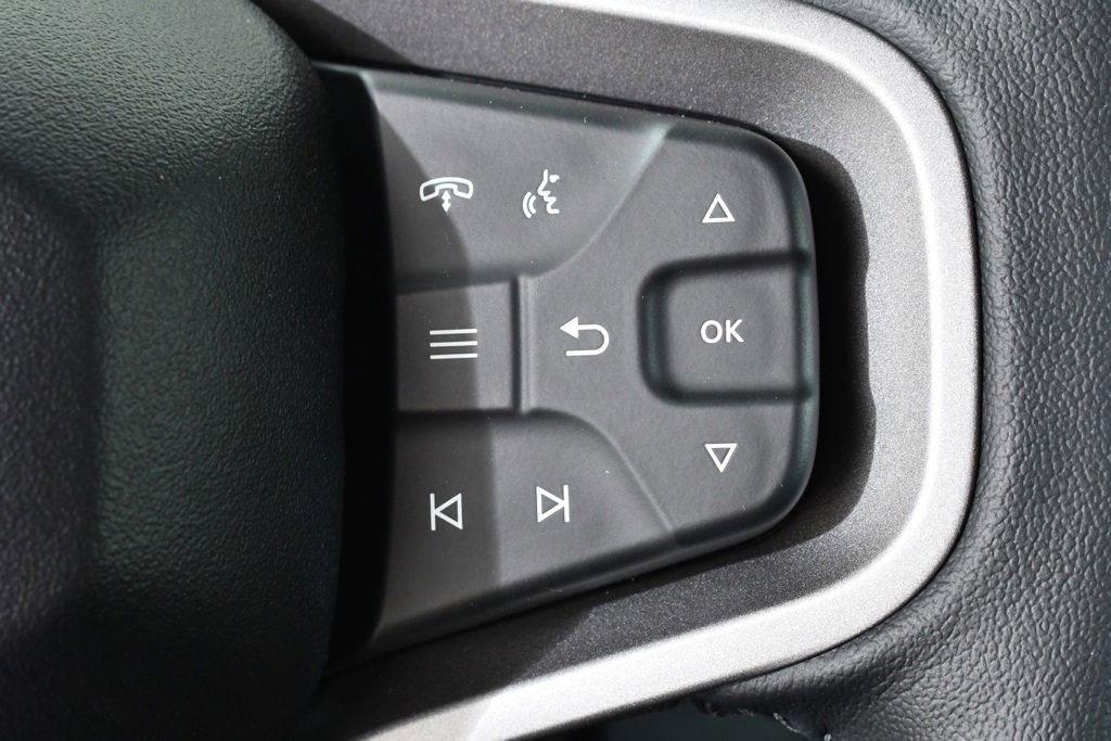 New 2025 Ford Bronco Badlands image 34