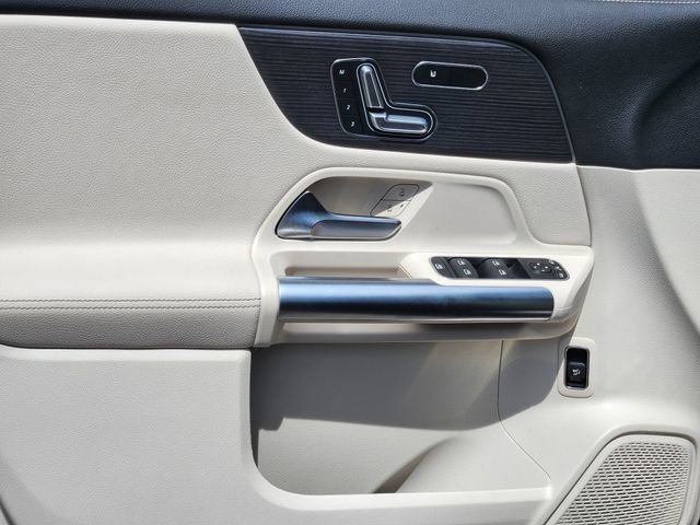 Certified 2023 Mercedes-Benz GLA 250 4MATIC image 10