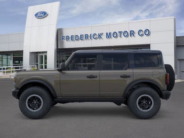 New 2026 Ford Bronco Badlands image 3
