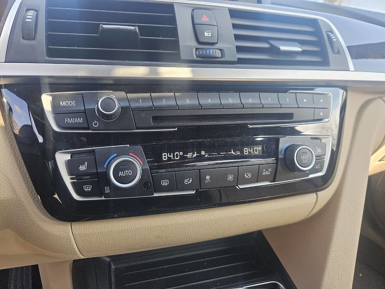 Used 2018 BMW 330i Sedan image 19