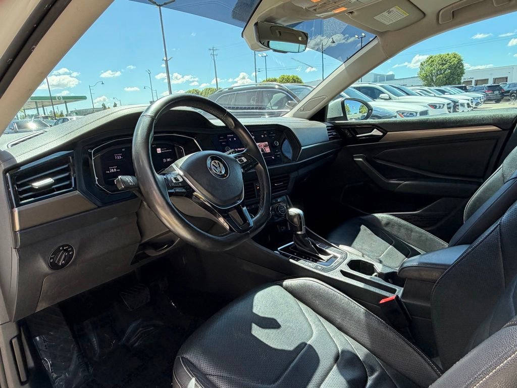 Used 2019 Volkswagen Jetta SEL Premium FWD image 11