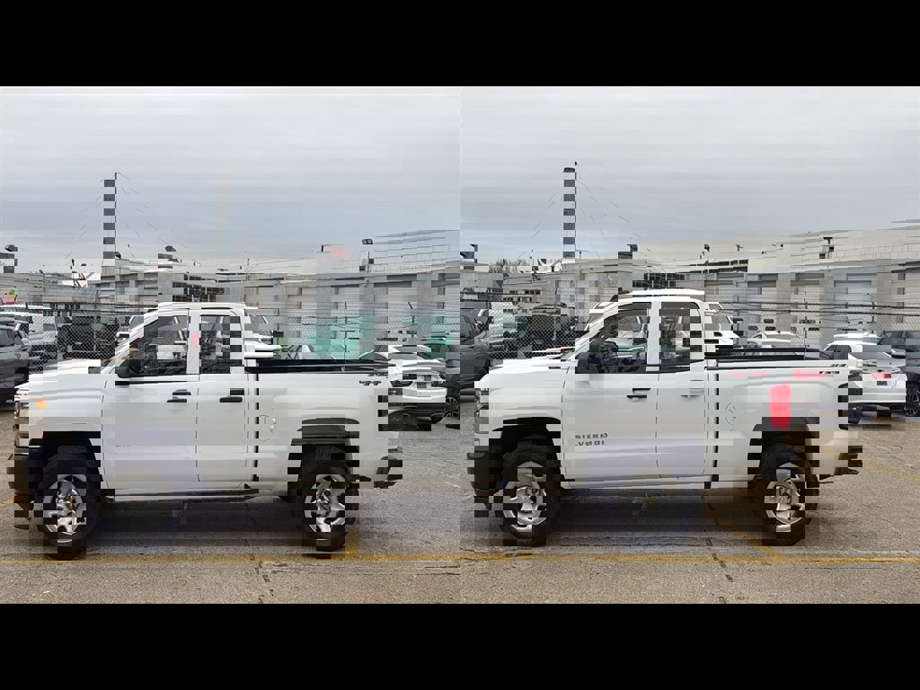 Used 2019 Chevrolet Silverado 1500 W/T image 3