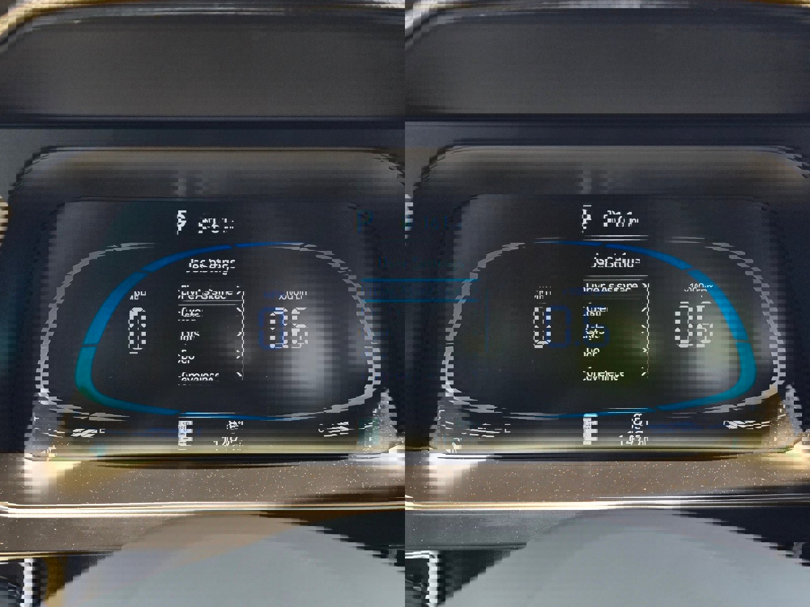 Certified 2025 Hyundai Elantra Sport image 17