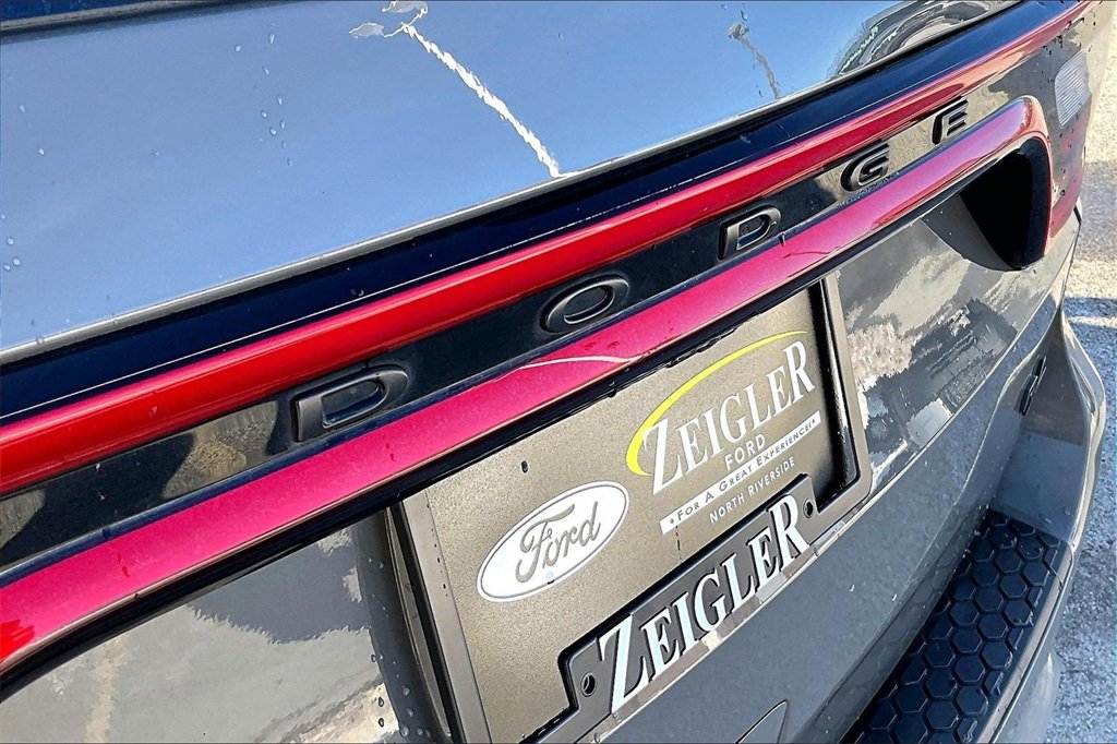 Used 2022 Dodge Durango R/T w/ Blacktop Package image 32