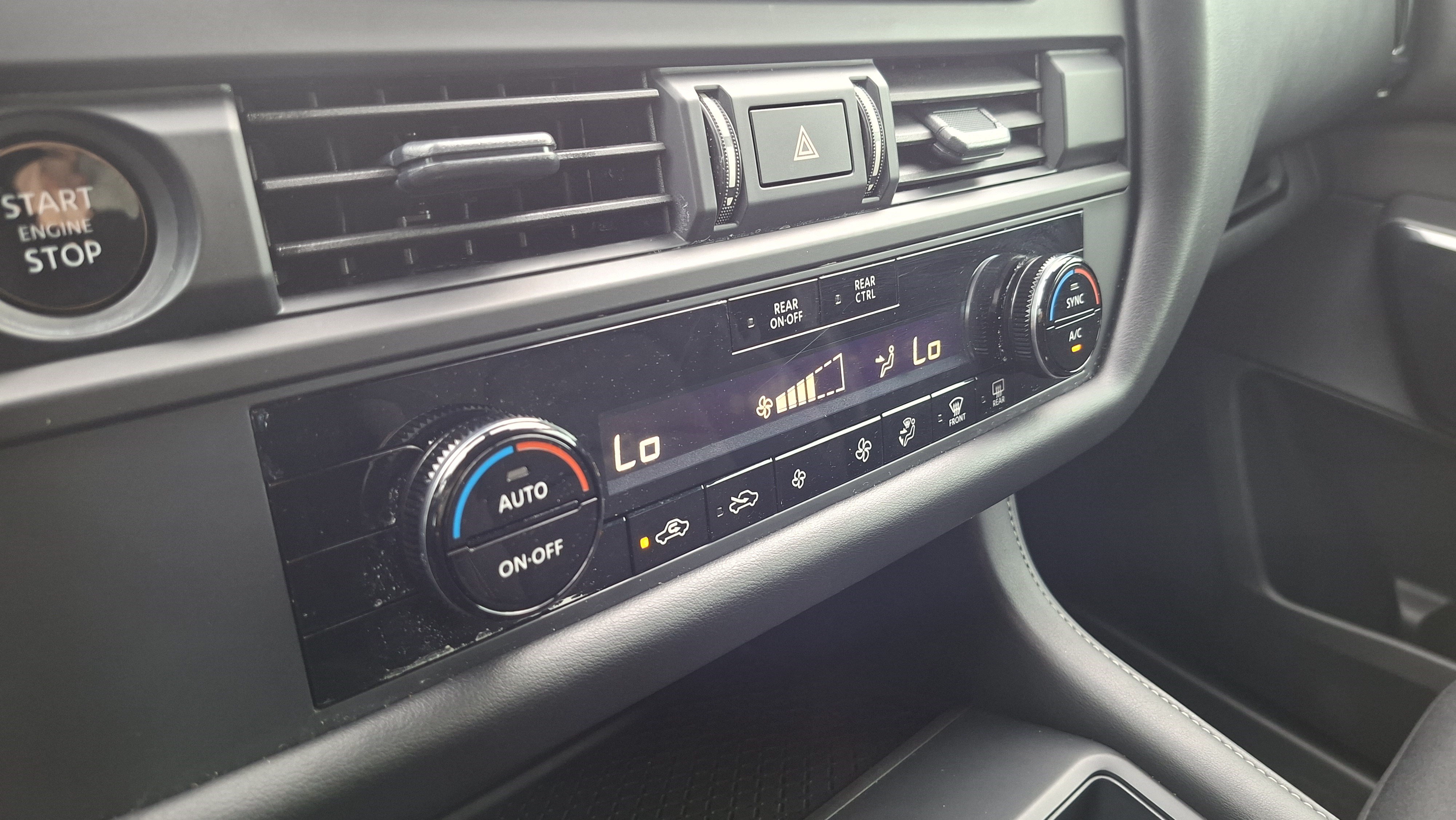 Certified 2025 Nissan Pathfinder S AWD/4WD image 15