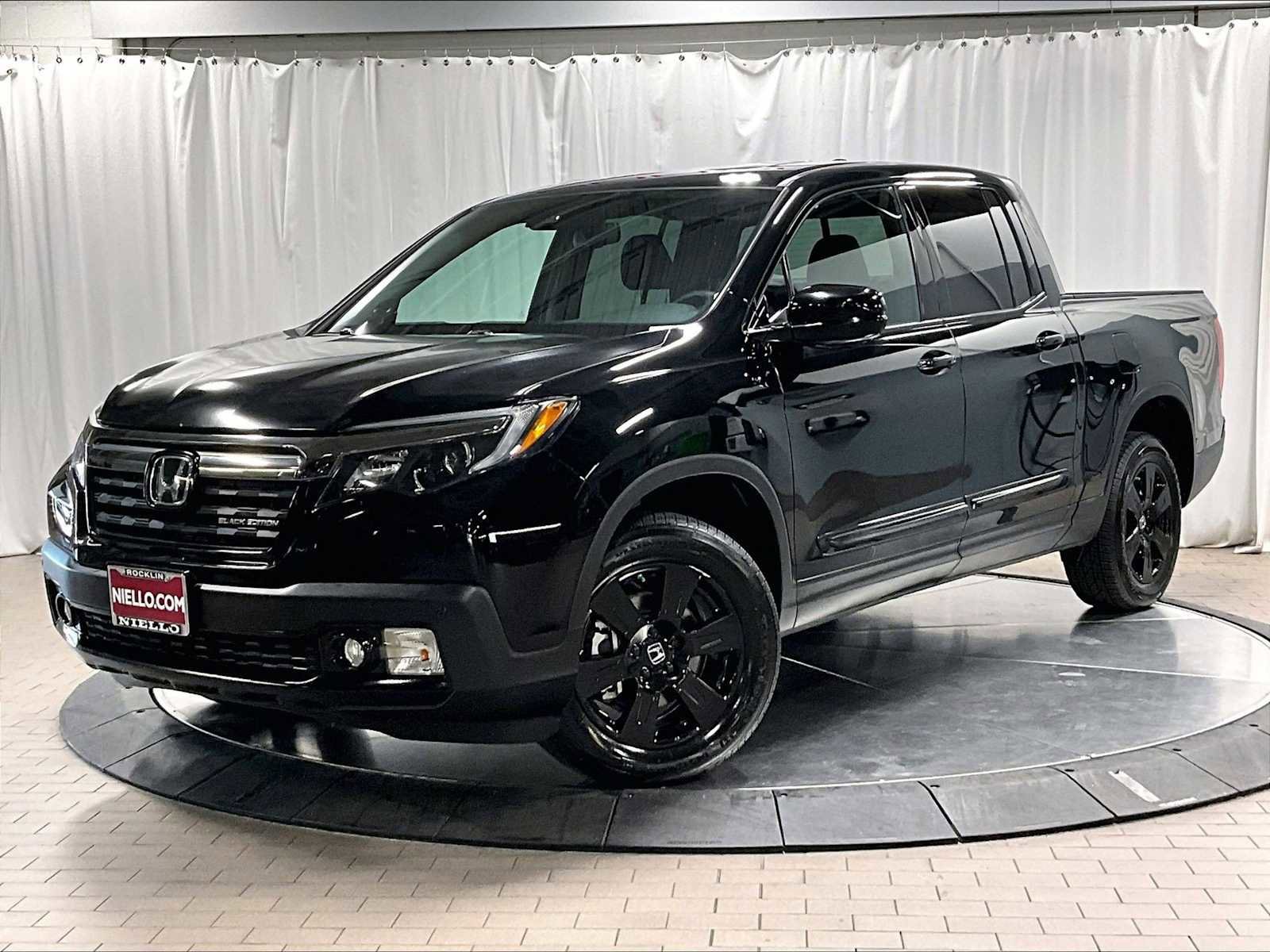 Used 2020 Honda Ridgeline Black Edition image 1