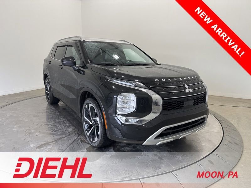 Used 2024 Mitsubishi Outlander SEL image 1