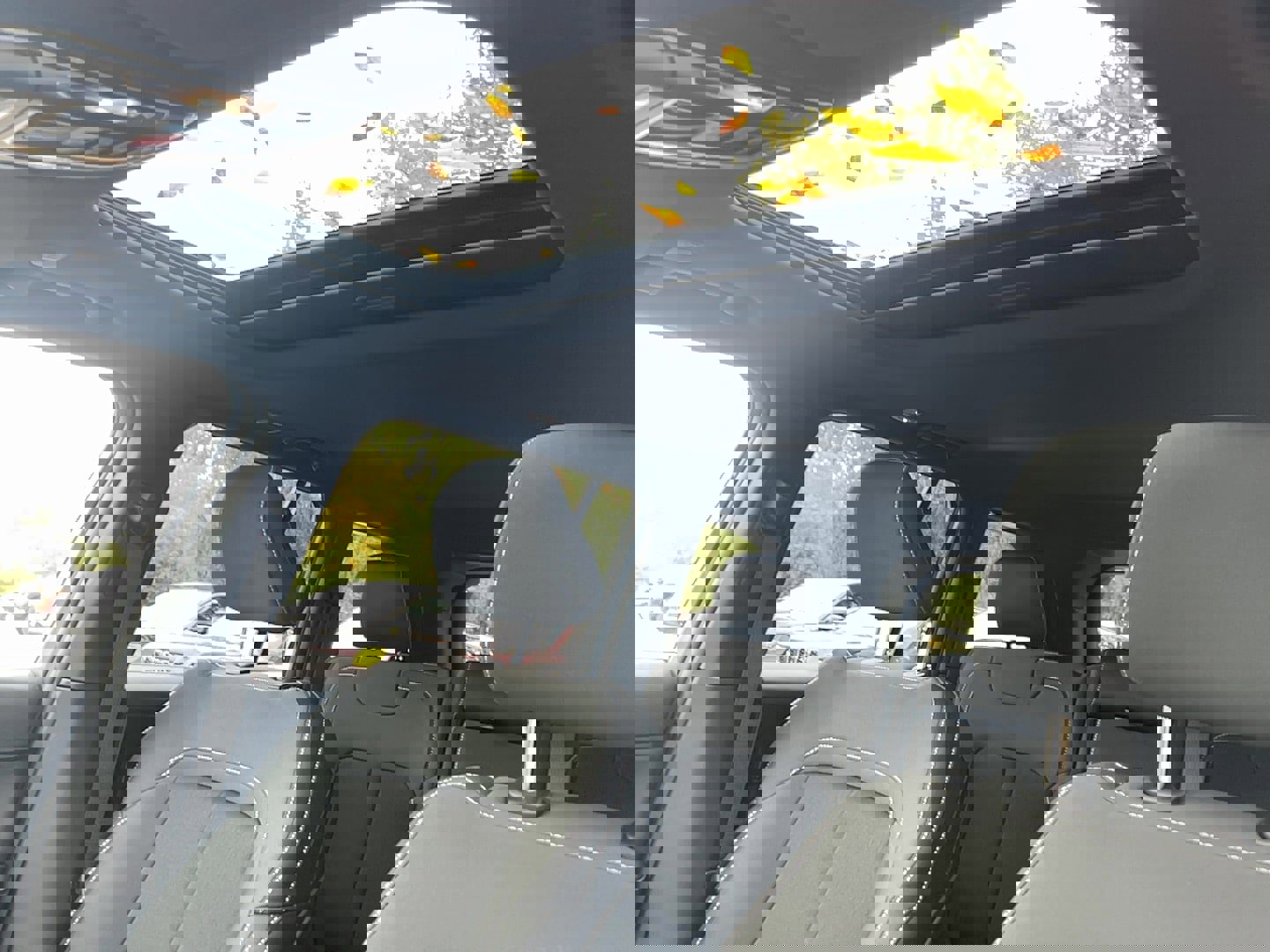 New 2025 Jeep Grand Cherokee Laredo X image 15