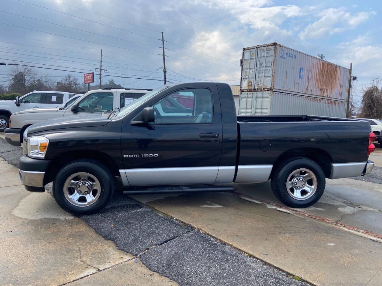Used 2007 Dodge Ram 1500 Truck ST w/ V6 Value Group image 2