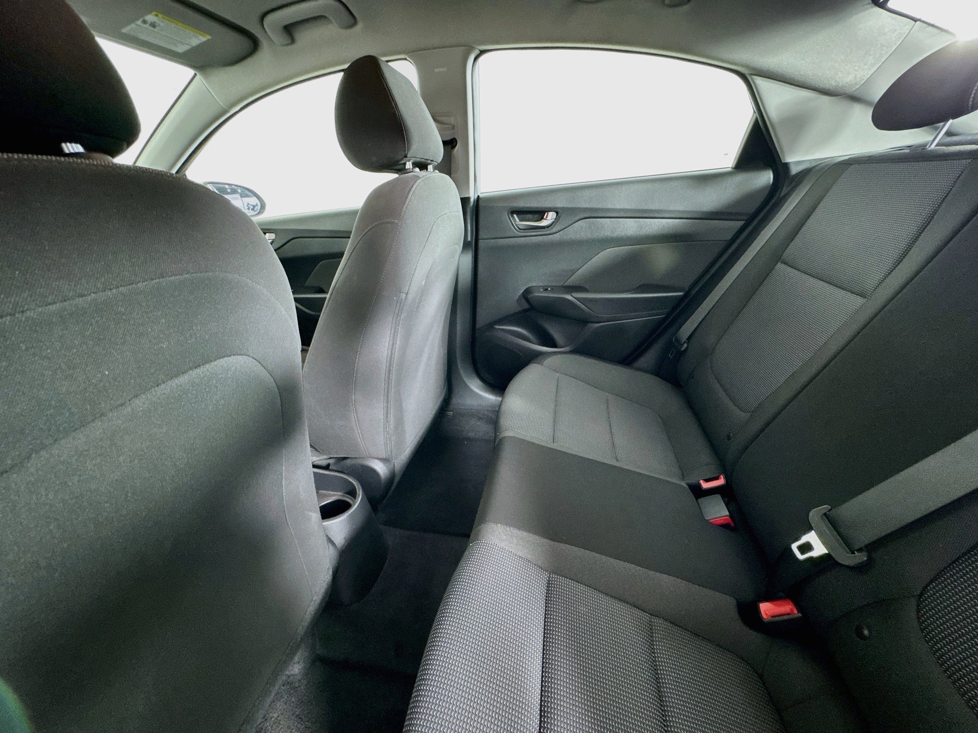Used 2021 Hyundai Accent SE FWD image 22