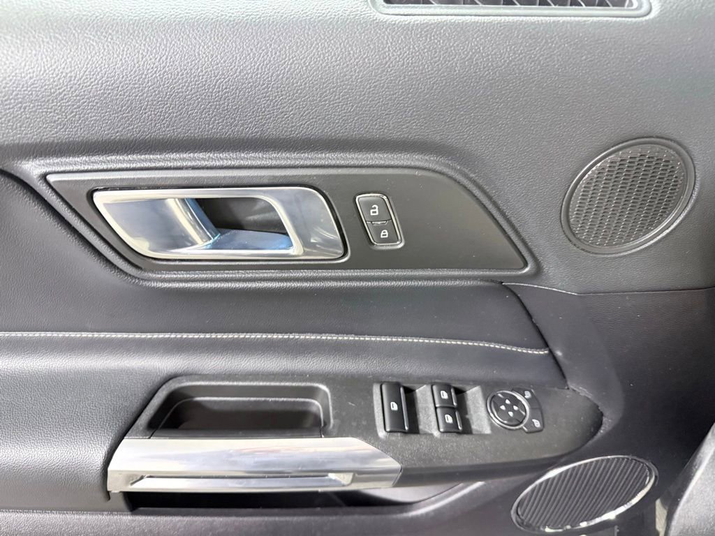 Used 2018 Ford Mustang GT Premium RWD image 22