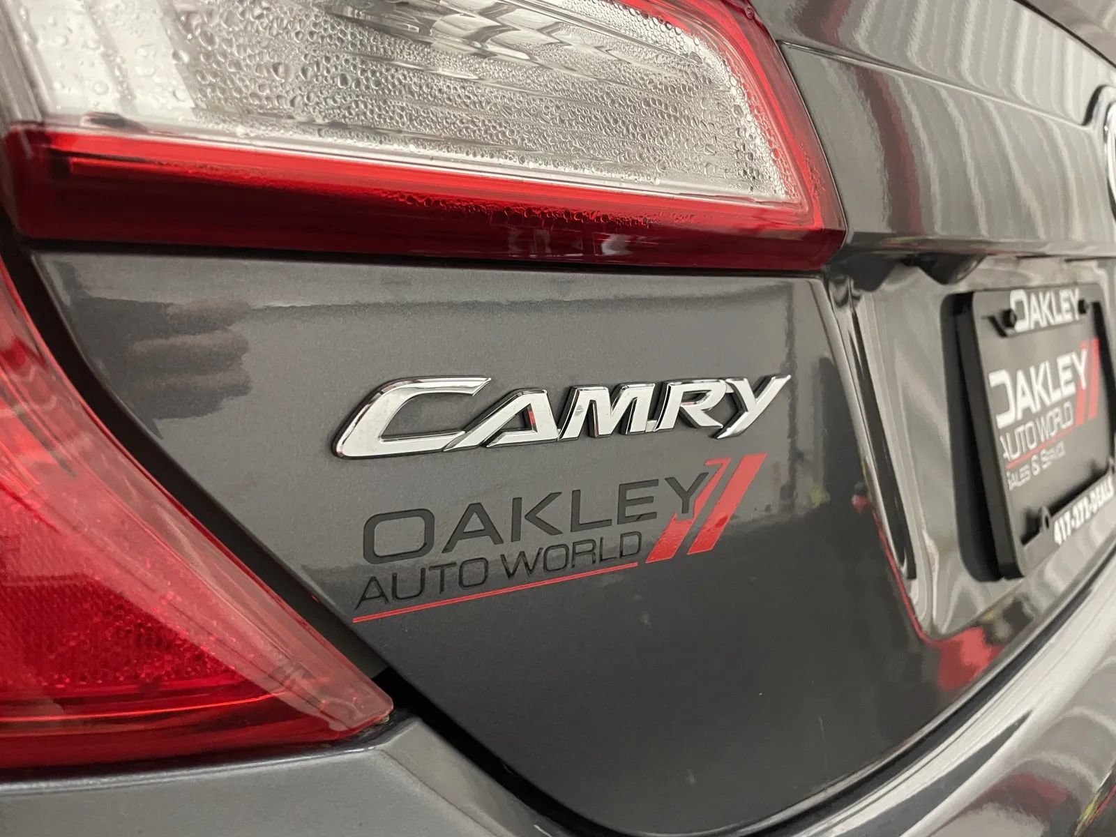 Used 2013 Toyota Camry SE w/ Leather Pkg FWD image 14