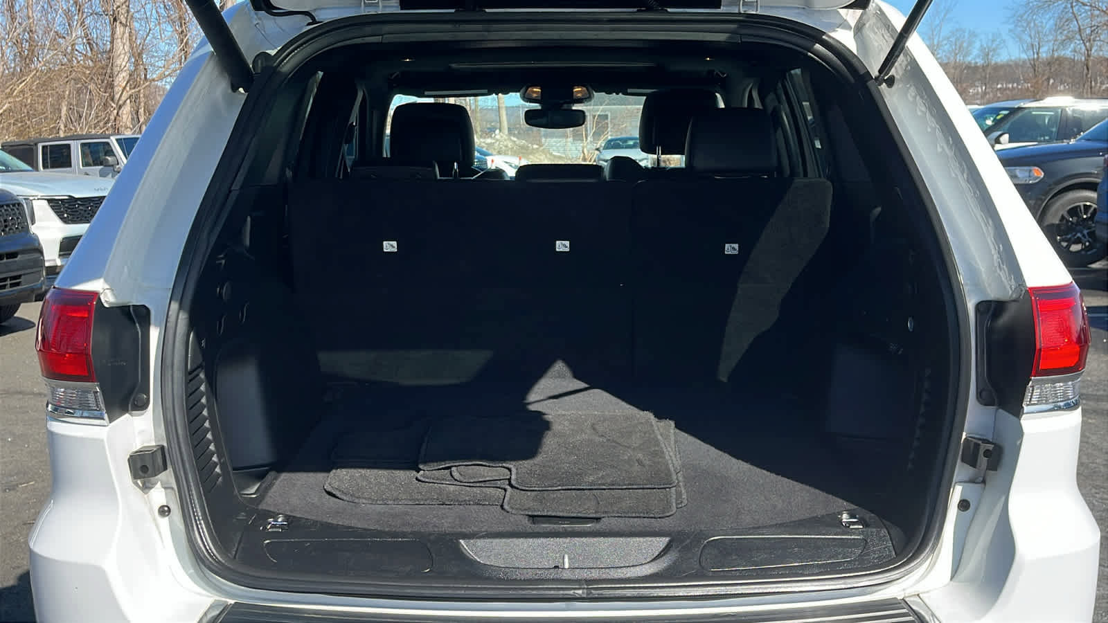 Certified 2022 Jeep Grand Cherokee Limited image 31