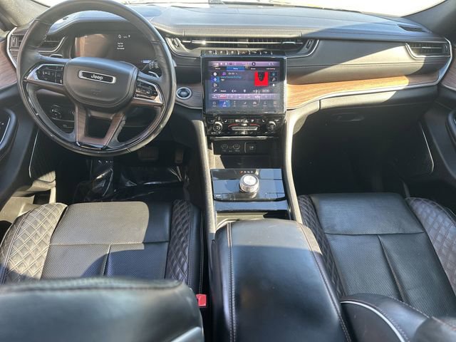 Used 2022 Jeep Grand Cherokee L Summit w/ Luxury Tech Group V image 39