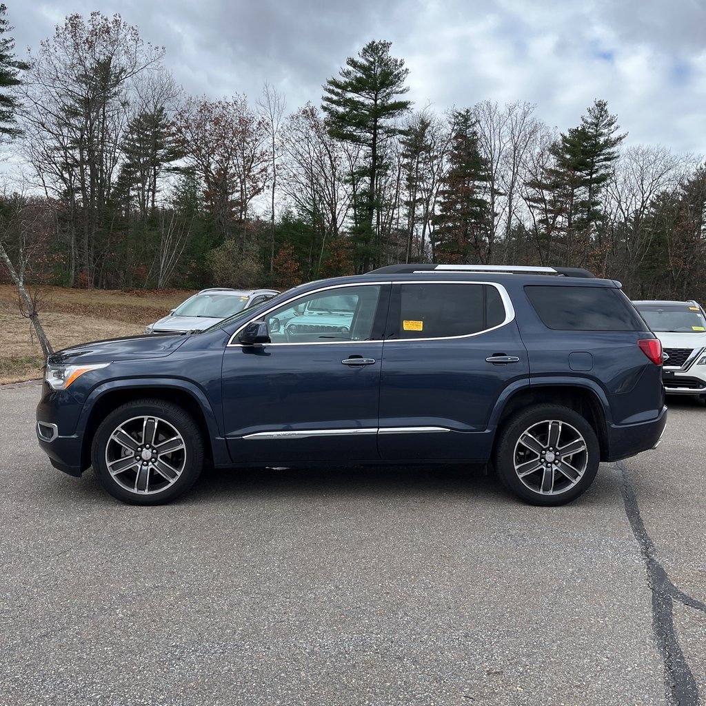Used 2018 GMC Acadia Denali image 3