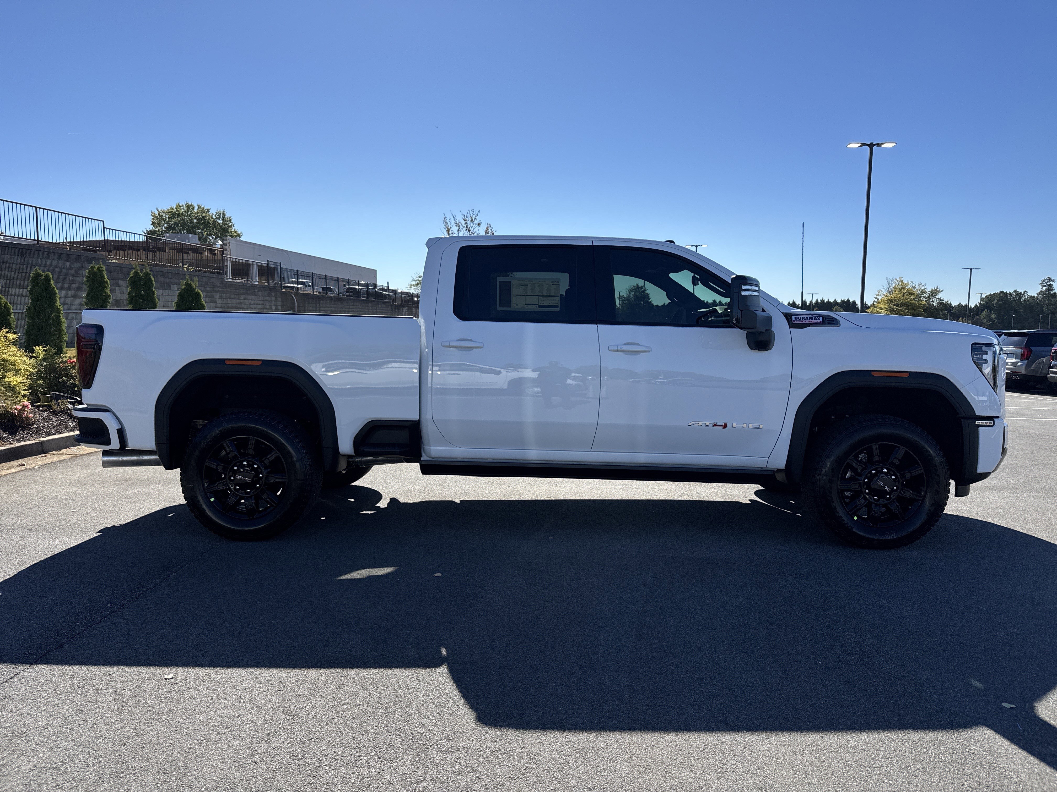 New 2026 GMC Sierra 2500 AT4 w/ AT4 Premium Plus Package image 11