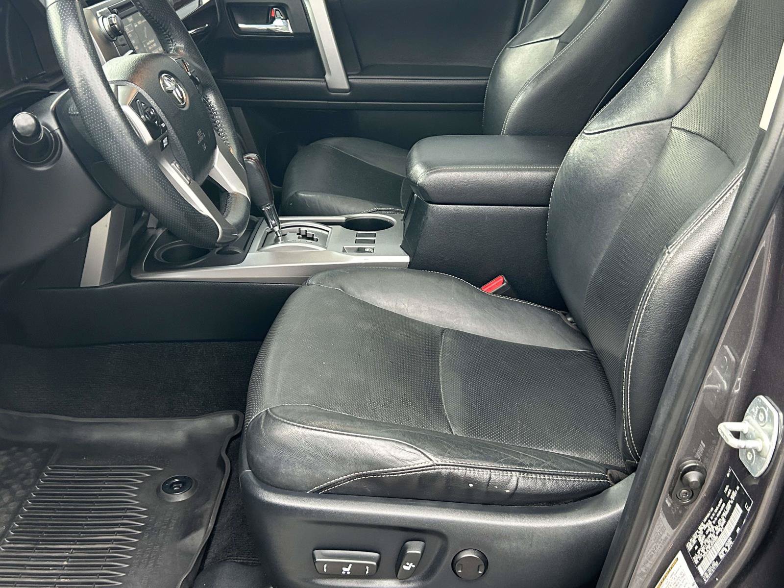 Used 2018 Toyota 4Runner Limited AWD/4WD image 14