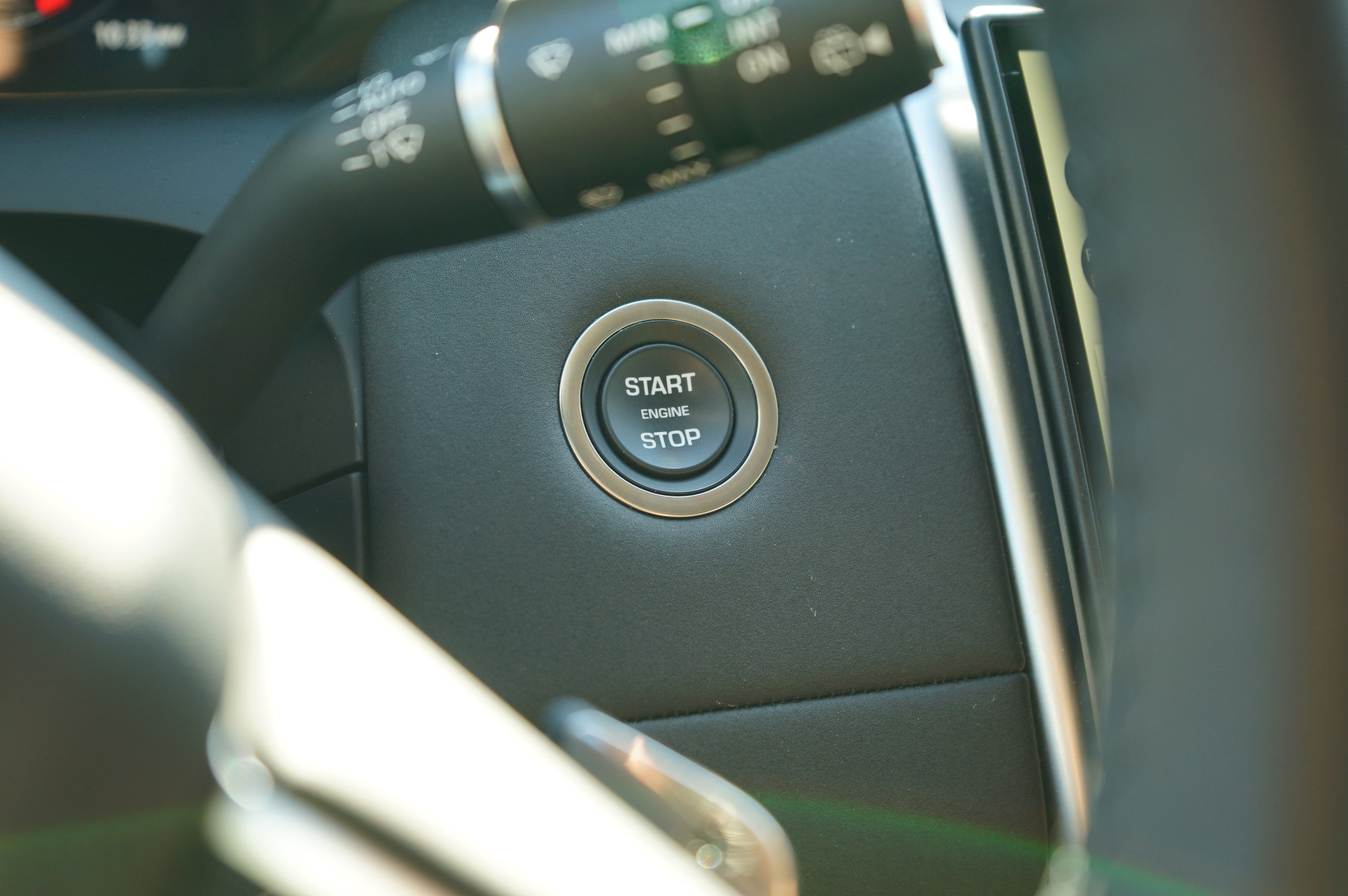 Used 2024 Land Rover Discovery Sport S AWD/4WD image 40