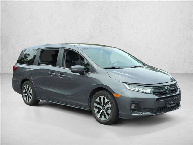 Used 2025 Honda Odyssey EX-L image 3