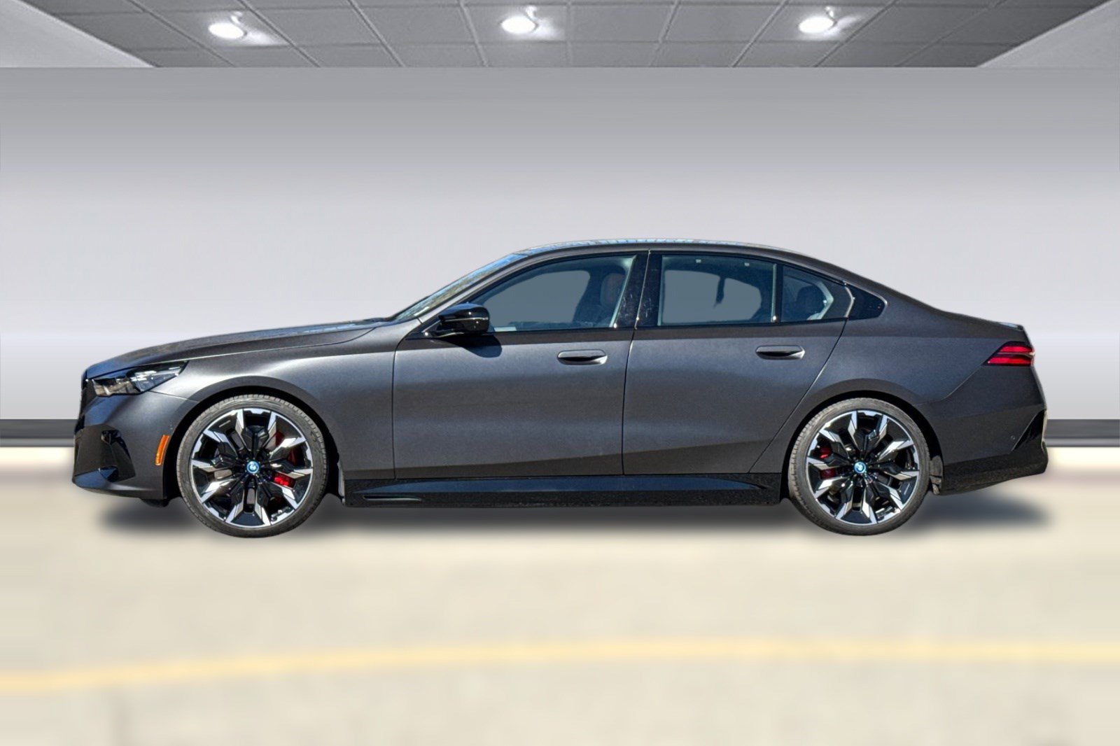 Used 2024 BMW i5 M60 w/ Executive Package AWD/4WD image 2