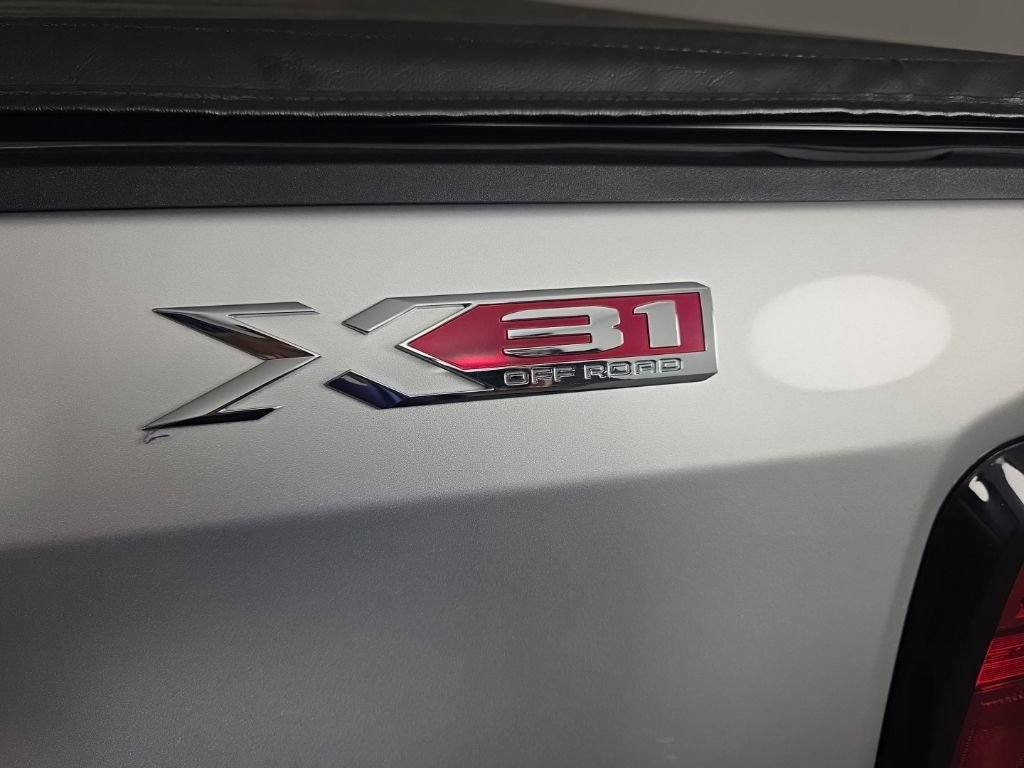 Used 2021 GMC Sierra 1500 SLT w/ SLT Premium Plus Package AWD/4WD image 30