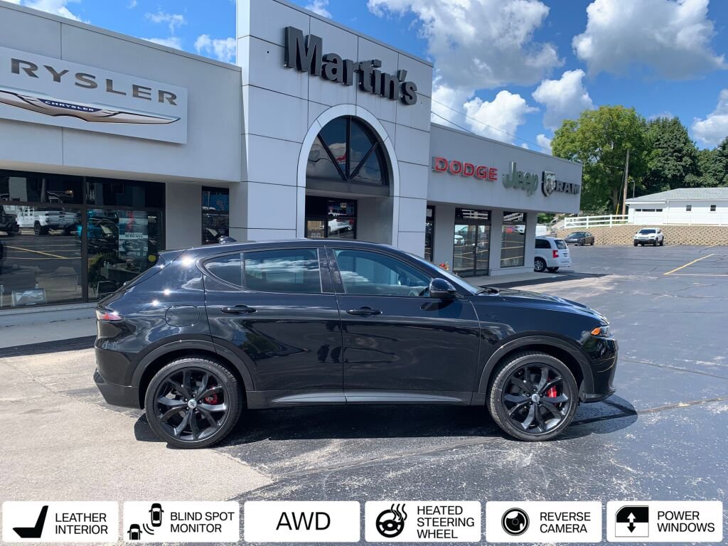 Used 2024 Dodge Hornet R/T AWD/4WD image 1