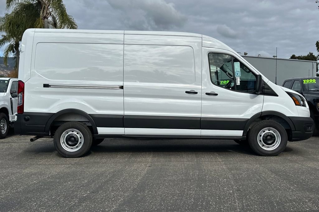 New 2026 Ford Transit 250 148 Medium Roof w/ Load Area Protection Package image 4