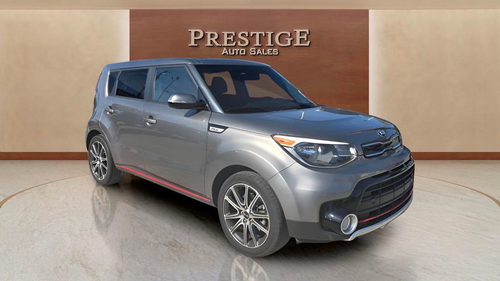 Used 2018 Kia Soul ! FWD image 23