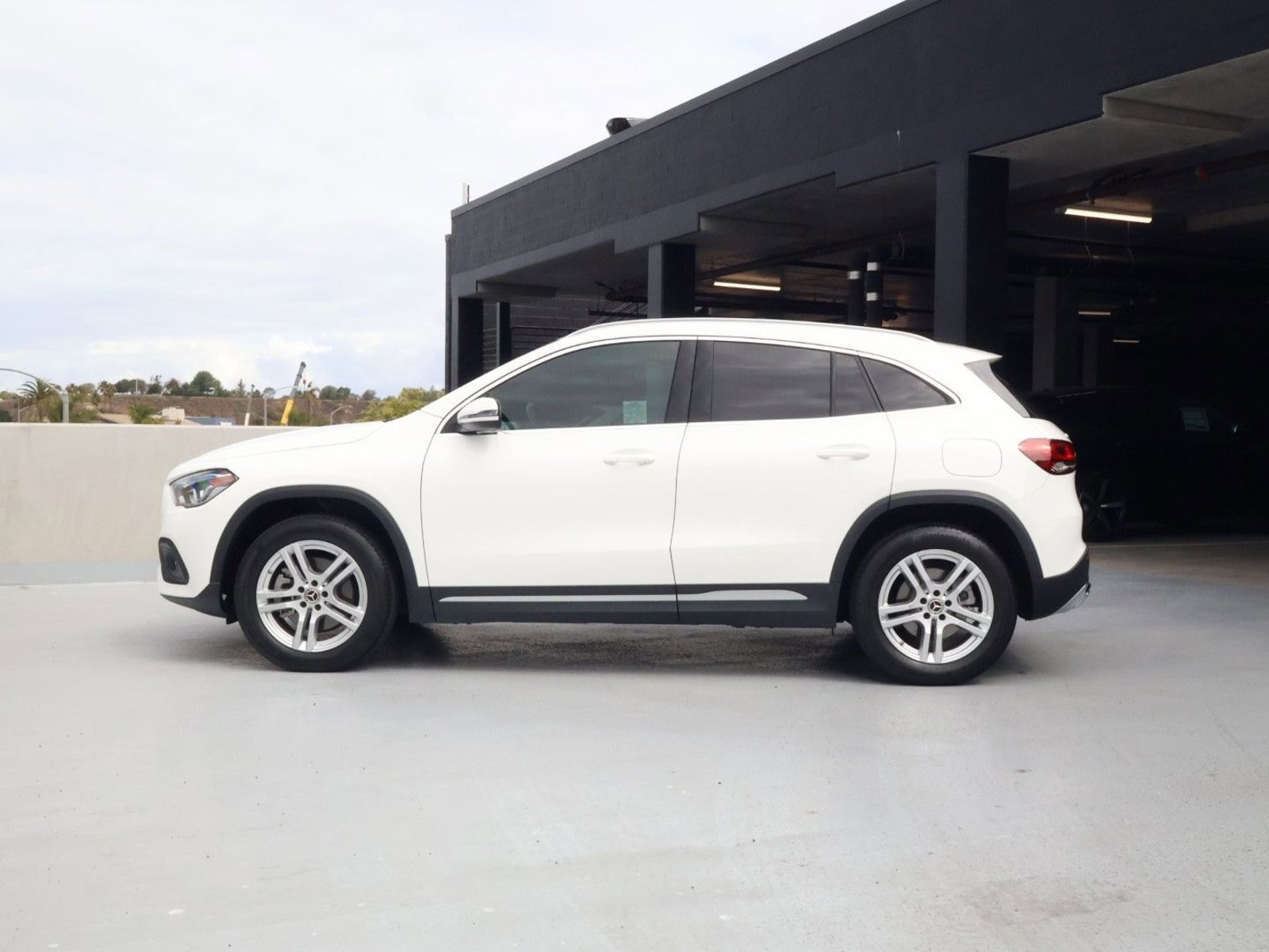 Used 2021 Mercedes-Benz GLA 250 video 2