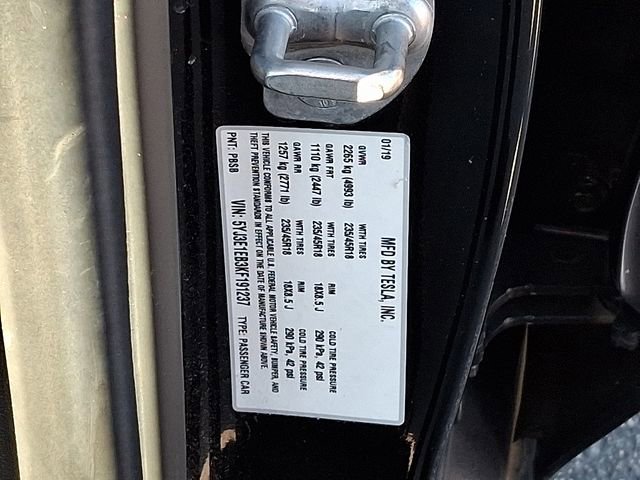 Used 2019 Tesla Model 3 Long Range image 36