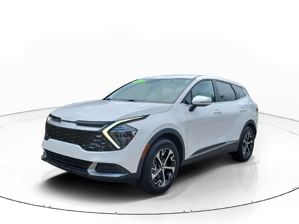 Certified 2024 Kia Sportage EX FWD image 5