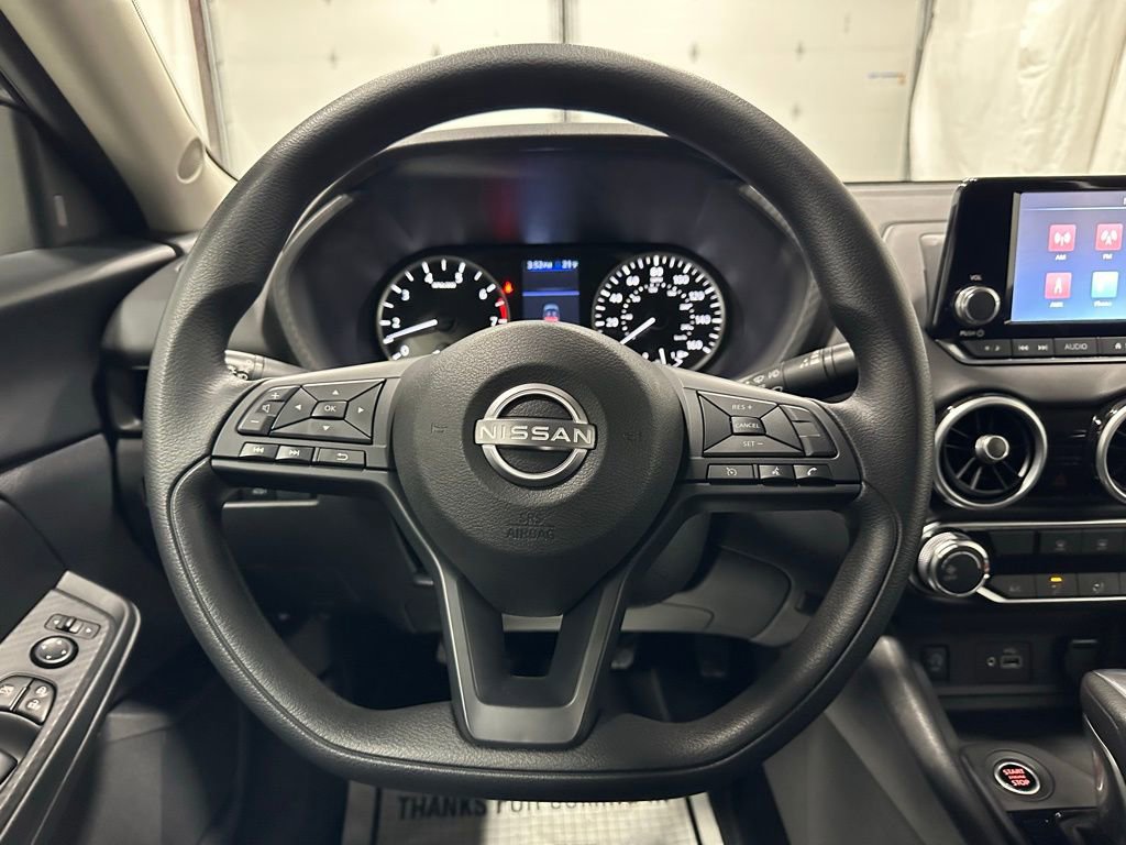 Used 2025 Nissan Sentra S image 18