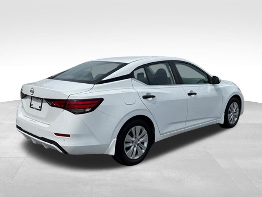 Used 2024 Nissan Sentra S FWD image 7