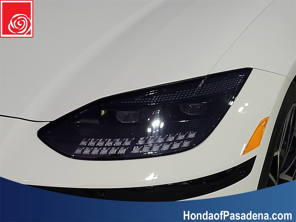 Used 2024 Hyundai Ioniq 6 Limited image 30