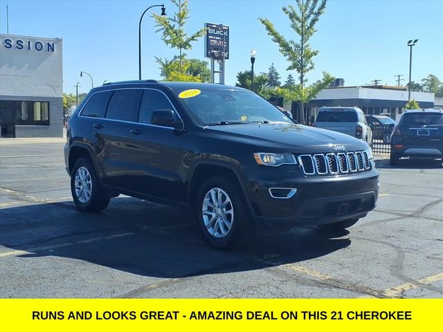 Used 2021 Jeep Grand Cherokee Laredo X image 3