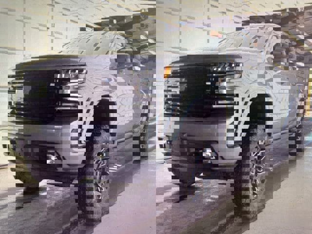 Used 2021 Chevrolet Silverado 1500 RST w/ Convenience Package II image 4