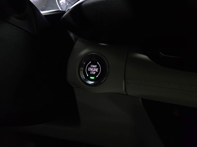 Used 2023 Buick Envision Avenir image 26