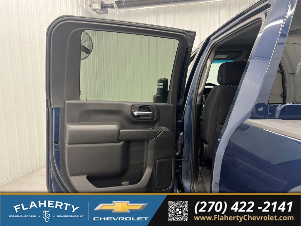 Used 2023 Chevrolet Silverado 2500 LT w/ Convenience Package AWD/4WD image 10
