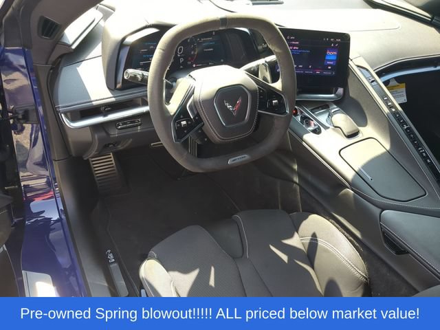 Used 2025 Chevrolet Corvette Z06 RWD image 36