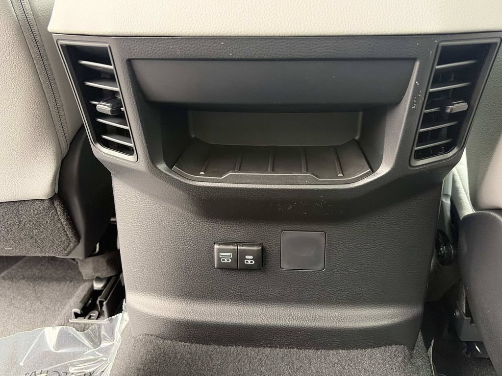 New 2026 Toyota Tundra Limited AWD/4WD image 20