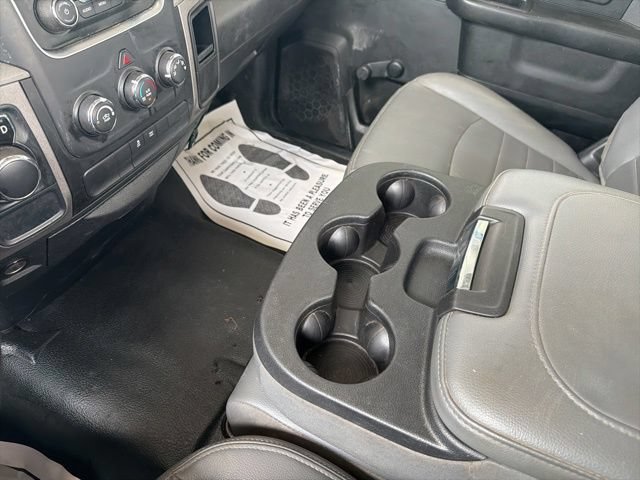 Used 2018 RAM 1500 Express RWD image 27