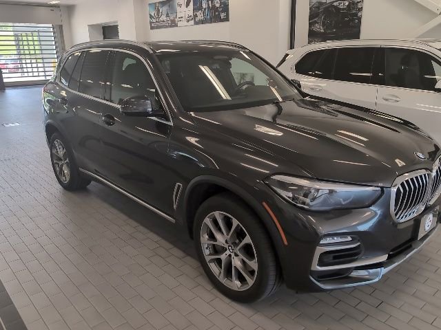Used 2021 BMW X5 xDrive45e AWD/4WD image 3