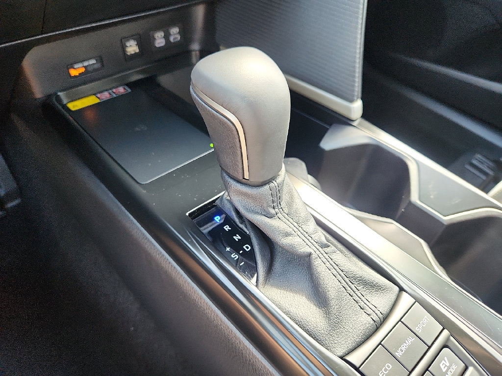Certified 2026 Toyota Camry SE FWD image 15
