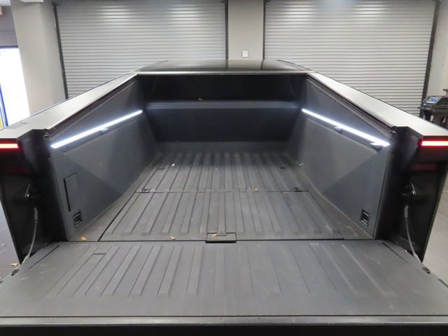Used 2024 Tesla Cybertruck Cyberbeast image 22