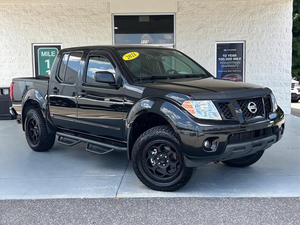 Used 2021 Nissan Frontier SV AWD/4WD image 1