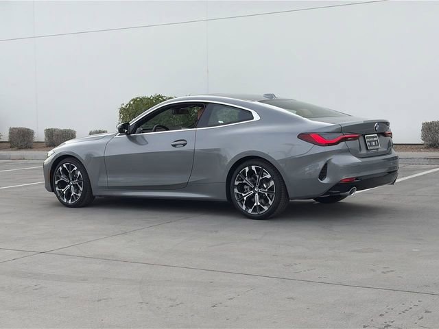 Used 2026 BMW 430i Coupe w/ Premium Package image 8