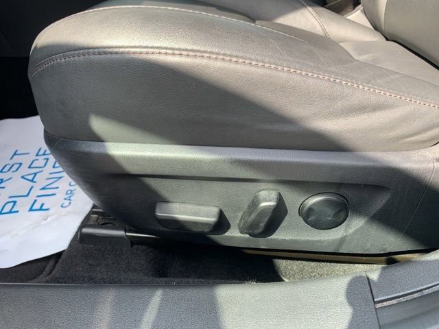 Used 2022 MAZDA MAZDA3 s image 23