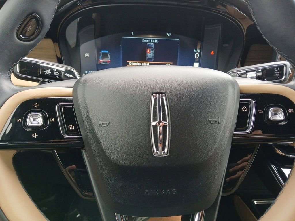 Used 2023 Lincoln Corsair Reserve w/ Equipment Group 201A FWD image 20
