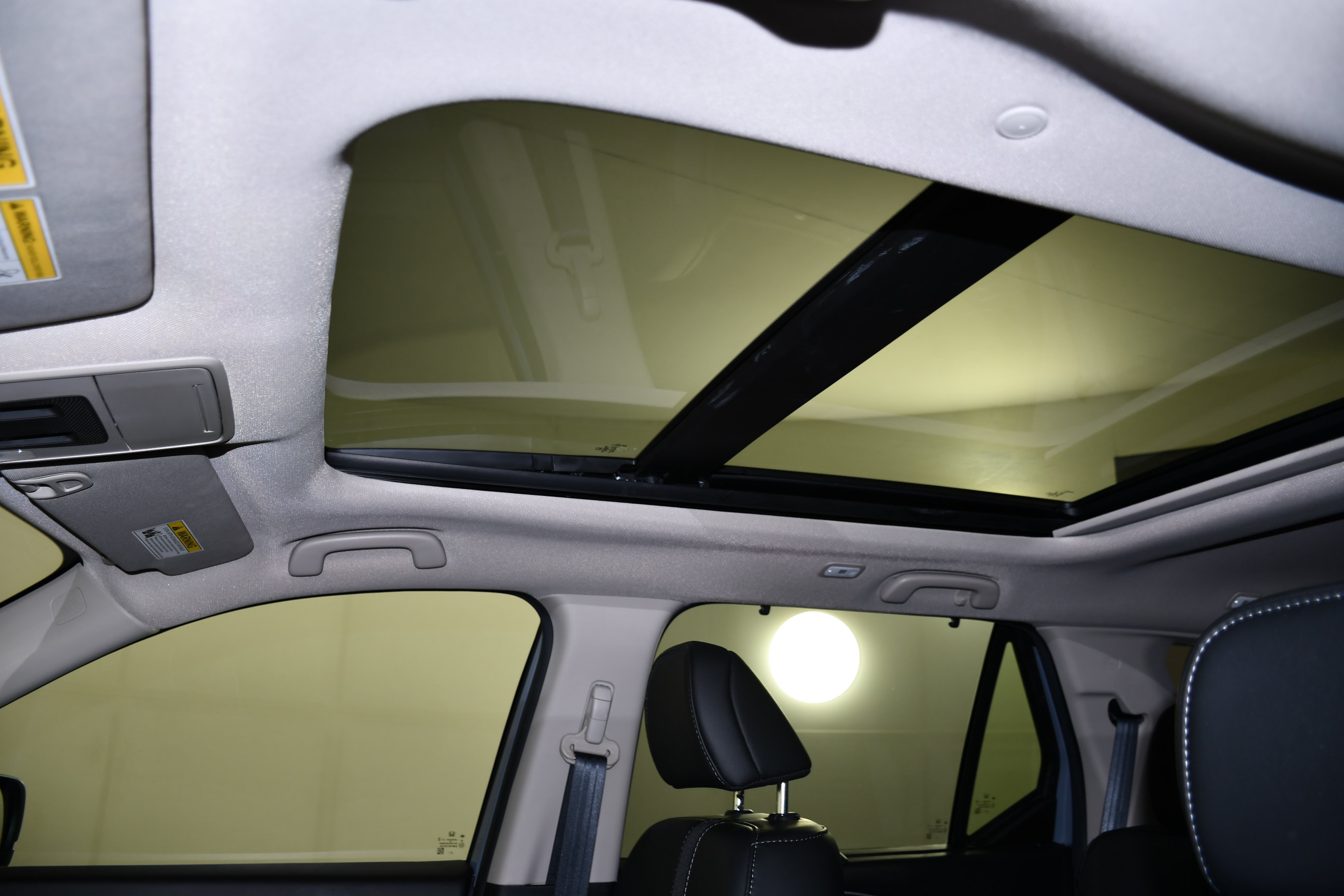 Certified 2025 Honda Pilot Touring image 39